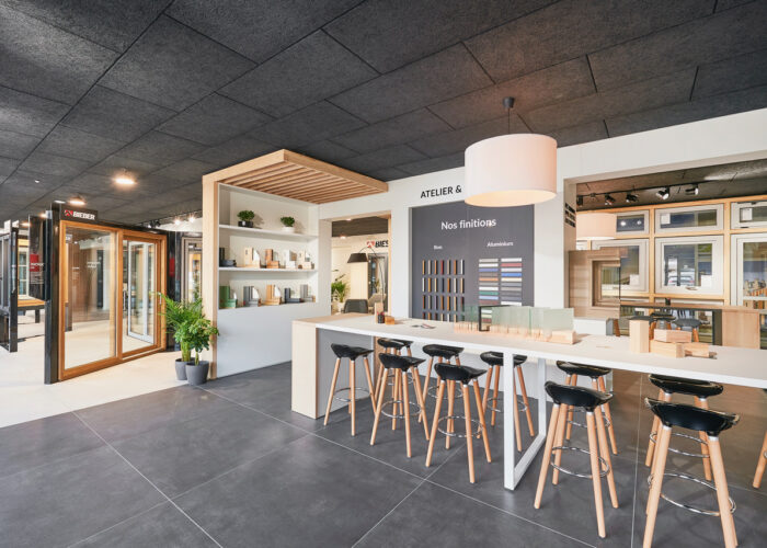 BIEBER_SHOWROOM00374